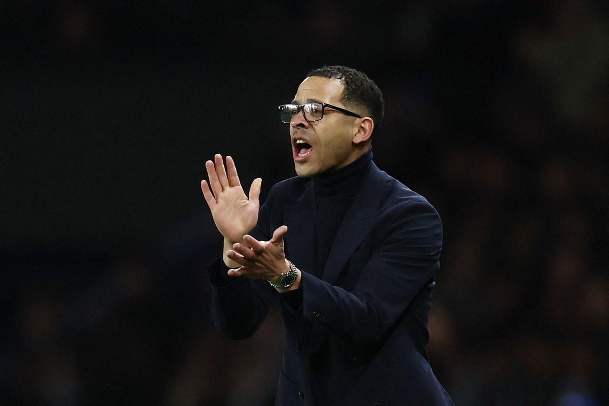 开云体育下载-罗塞尼尔：约恩森已认错；2-4还有希望，3球落后就很难了